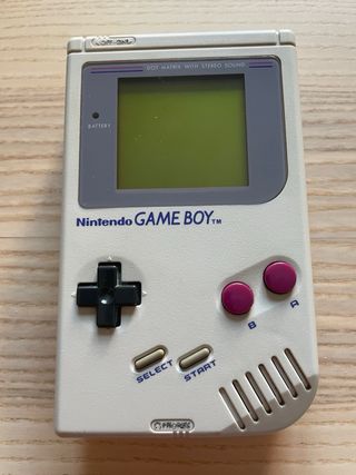 Game boy clasica con juegos
