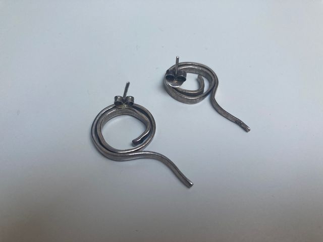 Orecchini in argento a forma di spirale