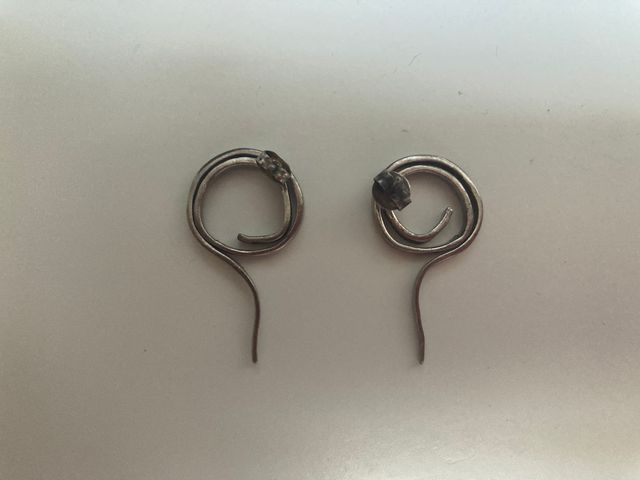 Orecchini in argento a forma di spirale