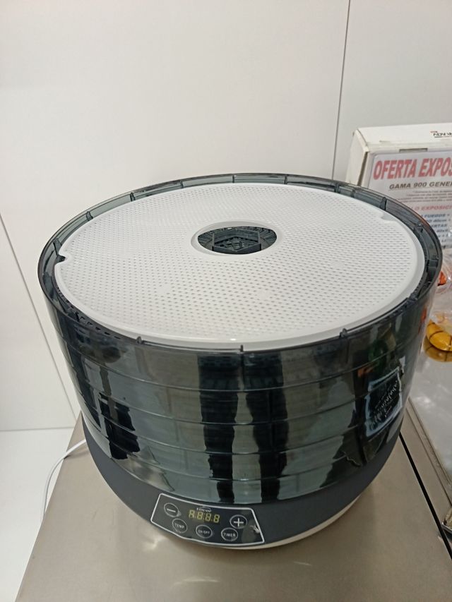 DESHIDRATADOR DE ALIMENTOS GIRATORIO
