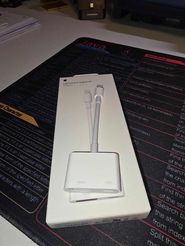 Lightning to digital av original