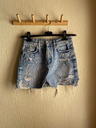 Falda corta vaquera zara 