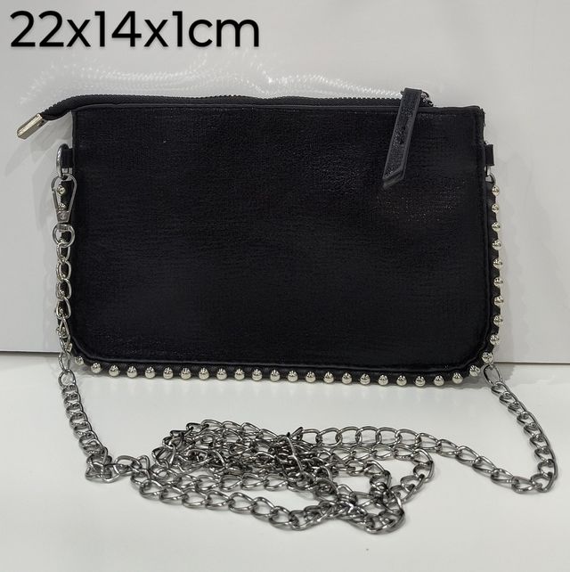 Bolso cartera de mano negro
