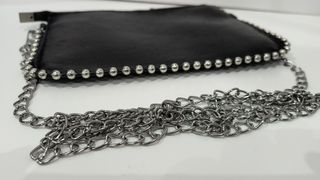 Bolso cartera de mano negro