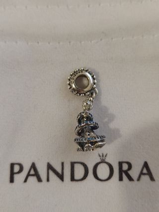 Charm de plata fantasía cenicienta piedras 