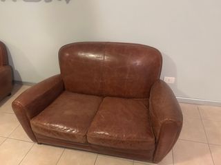 Divani in cuoio 2 posti e 3 posti
