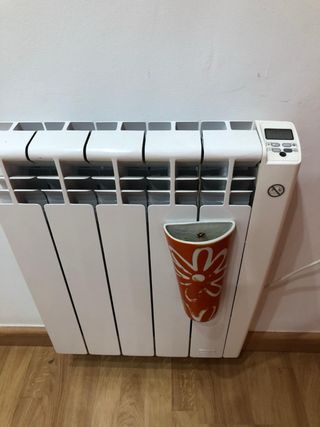 RADIADORES DE CALOR AZUL.