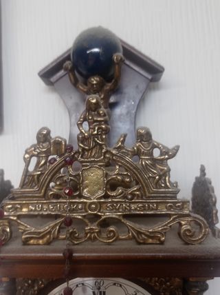 ANTIGUO RELOJ DE PARED