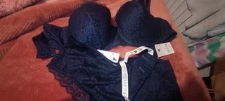 Conjunto encaje azul