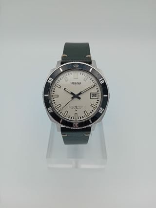 Vintage Rare SEIKO ”Poor Man” 7005-8050