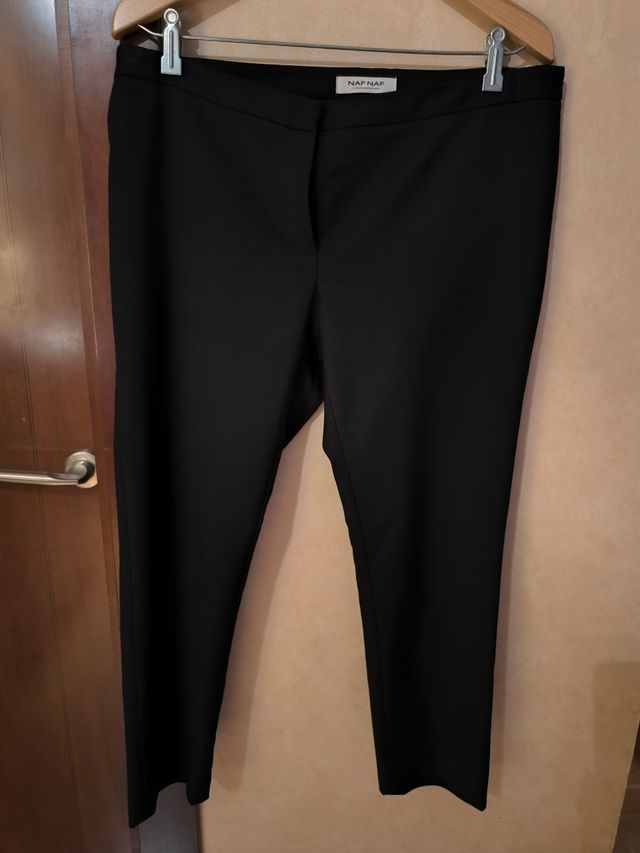 Pantalón pitillo Naf Naf talla 44