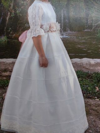 VESTIDO DE COMUNIÓN Y COMPLENENTOS