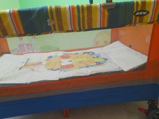 cuna de viaje
