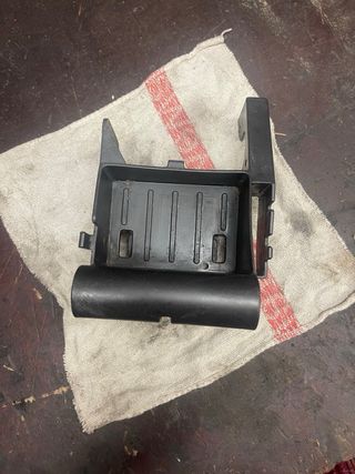 soporte bateria derbi gpr