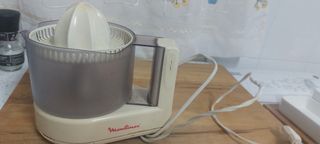 Exprimidor de citricos