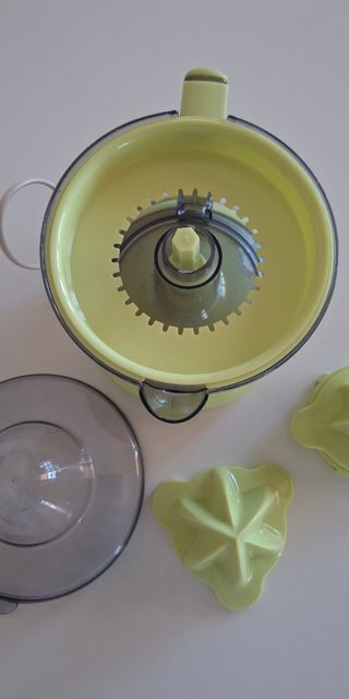 Spremiagrumi elettrico GIRMI