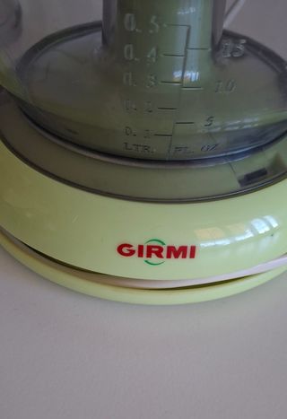 Spremiagrumi elettrico GIRMI