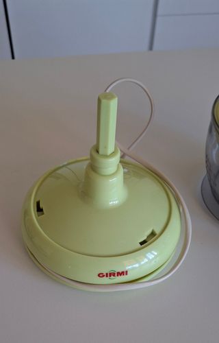 Spremiagrumi elettrico GIRMI