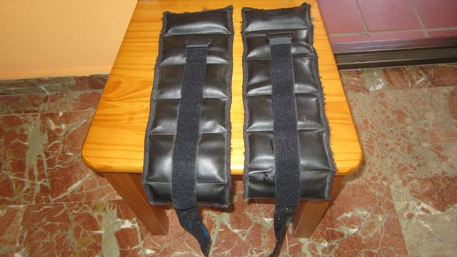 PESAS DE ARENA DE PIEL