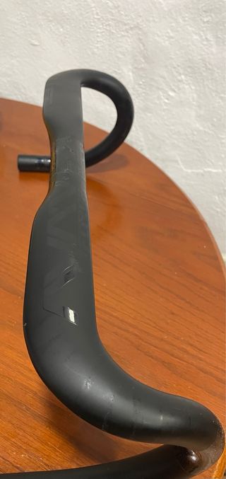 Manillar de carbono NAVFORCE de carretera
