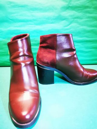 Botines Granates Stradivarius