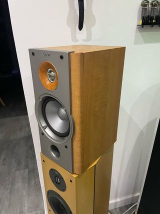 Altavoces Bluetooth 80w Sony .