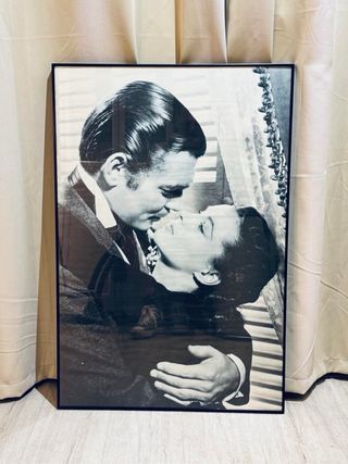 Dos posters gigantes de cine