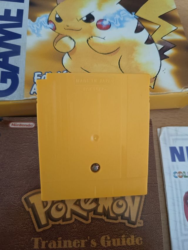 Pokémon edición amarilla de Gameboy