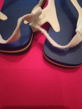 Sandálias Baby Havaianas Usadas
