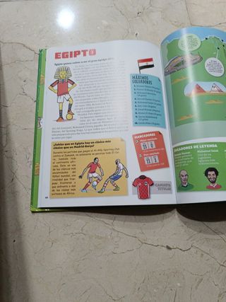 Atlas mundial del fútbol (Spanish Edition)