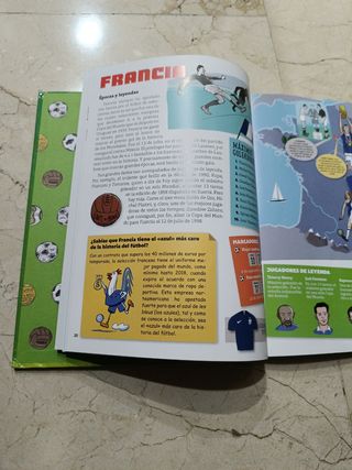 Atlas mundial del fútbol (Spanish Edition)