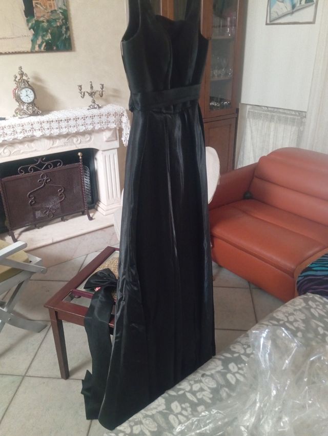 Vestito usato una volta bellissimo