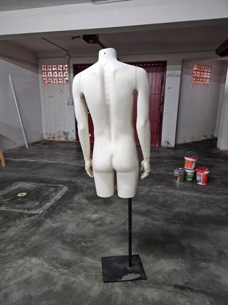Manequim masculino busto