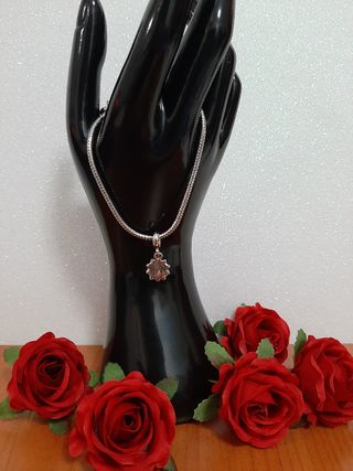 🔴 Charm fiore bianco e rosa