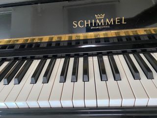 Piano Schimmel