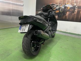 YAMAHA TMAX 500