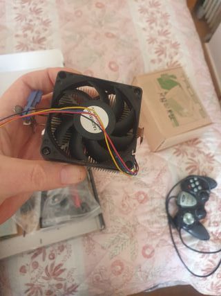 Enfriador VENTILADOR CPU COOLER  AMD