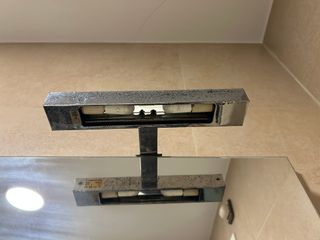 Conjunto de baño: mueble y armario