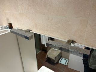 Conjunto de baño: mueble y armario