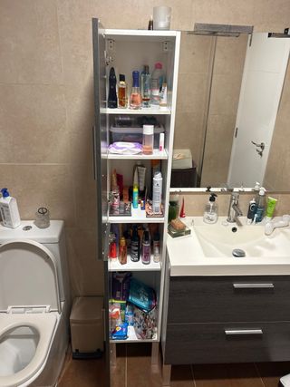 Conjunto de baño: mueble y armario