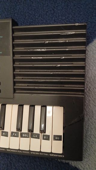 Teclado Yamaha PSS-280