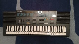 Teclado Yamaha PSS-280