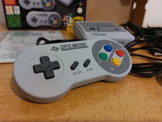Vendo Consola Super Nintendo Classic Mini [EUR]