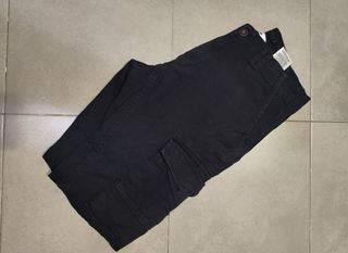 Pantalón Cargo negro Jack and Jones