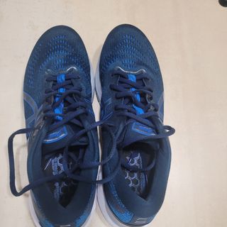 Asic kayano 28