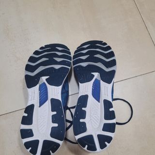 Asic kayano 28