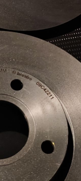 Discos de frenos Membro 09.C422.11 Ford Fiesta