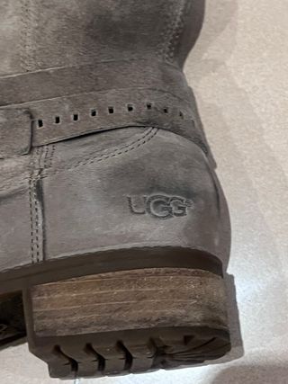 Botas Ugg piel beige T39