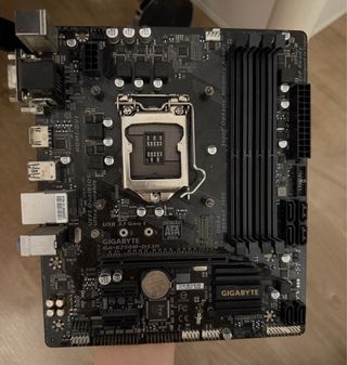 Placa GigaByte GAB250MD3H