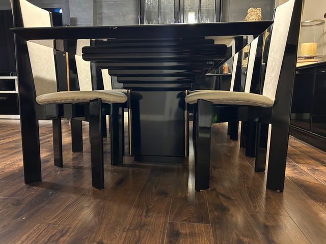 Mesa de comedor con 6 sillas